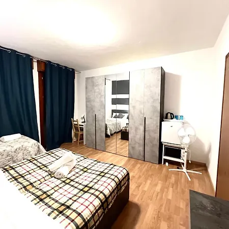 Venice Arian 01 Mestre