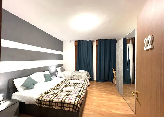 Venice Arian 01 Mestre